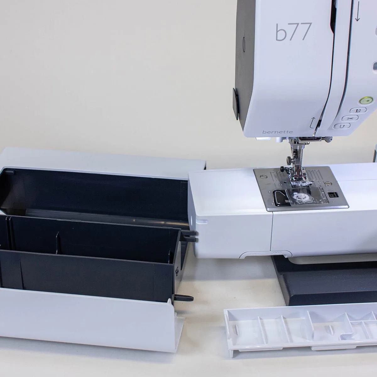Bernette B77 Sewing Machine