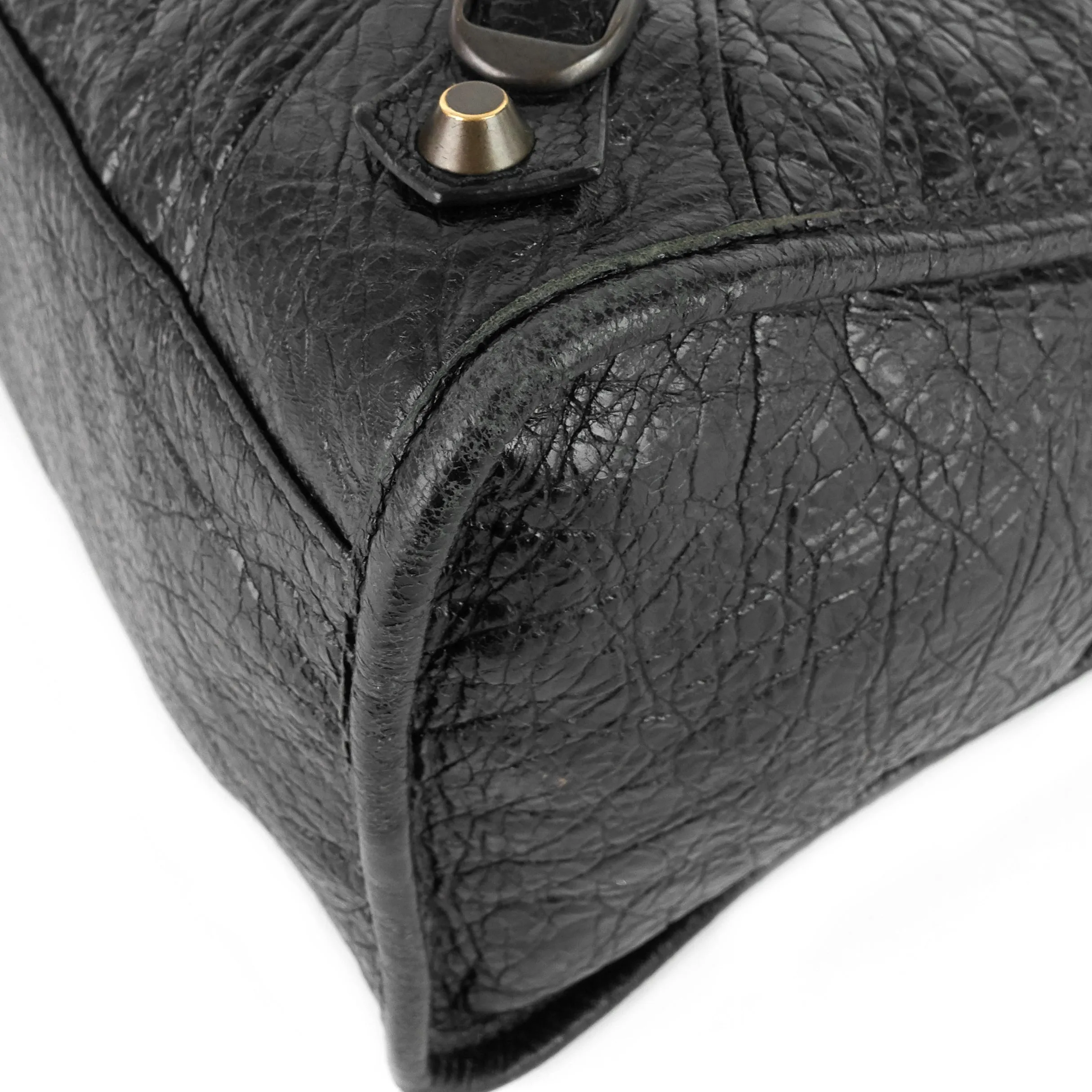 City Classic Studs Medium Lambskin Leather Bag