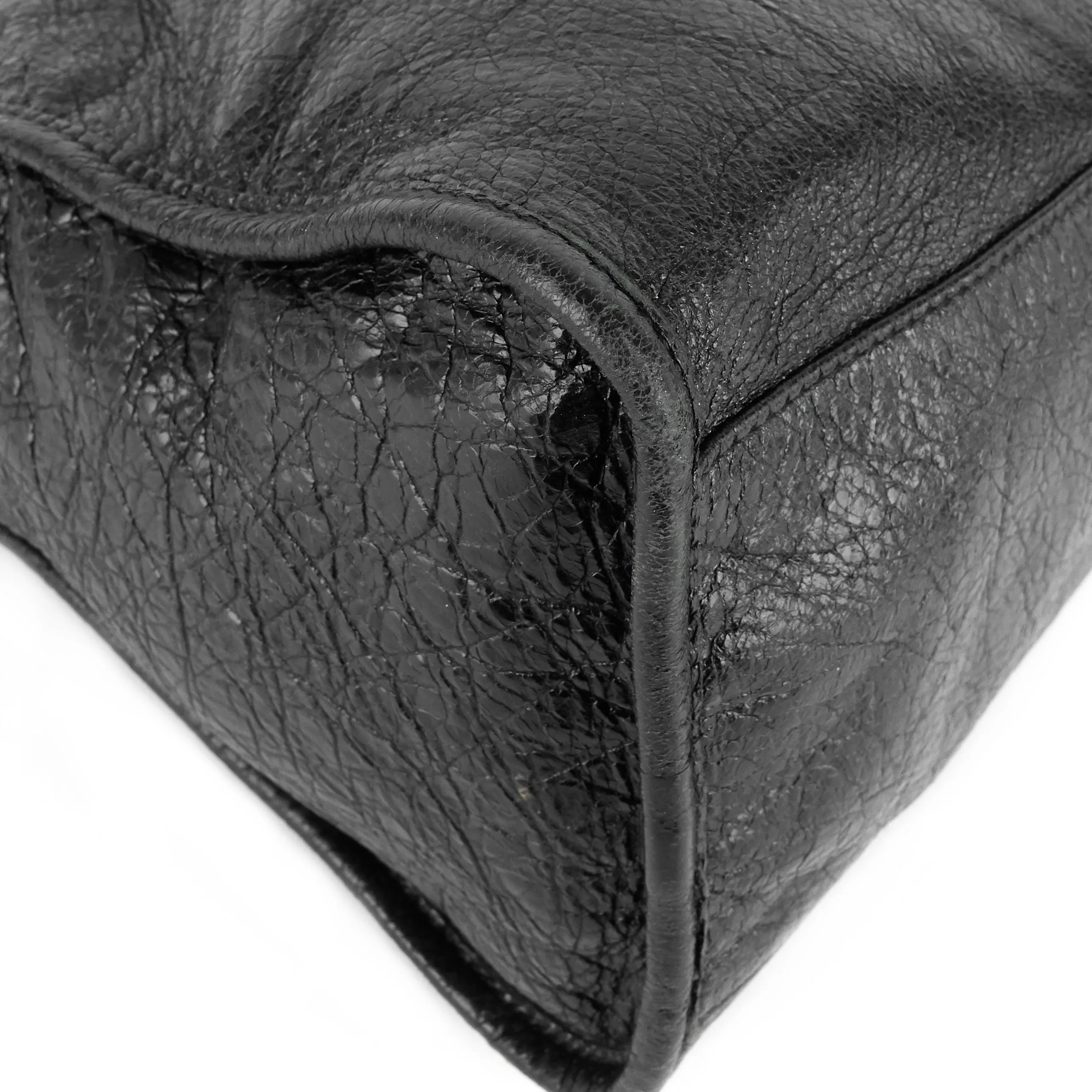 City Classic Studs Medium Lambskin Leather Bag