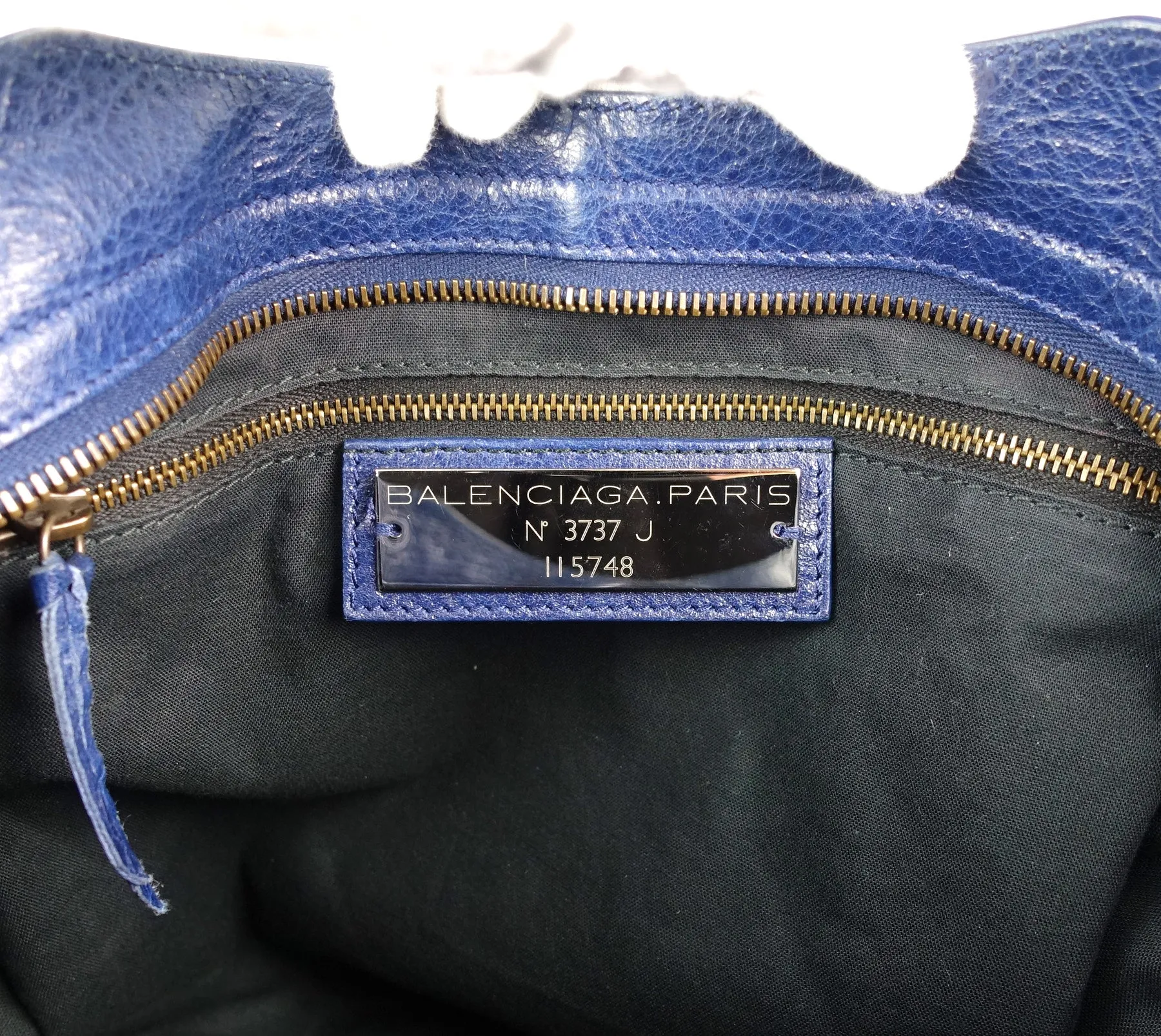 Classic Agneau Leather City Bag
