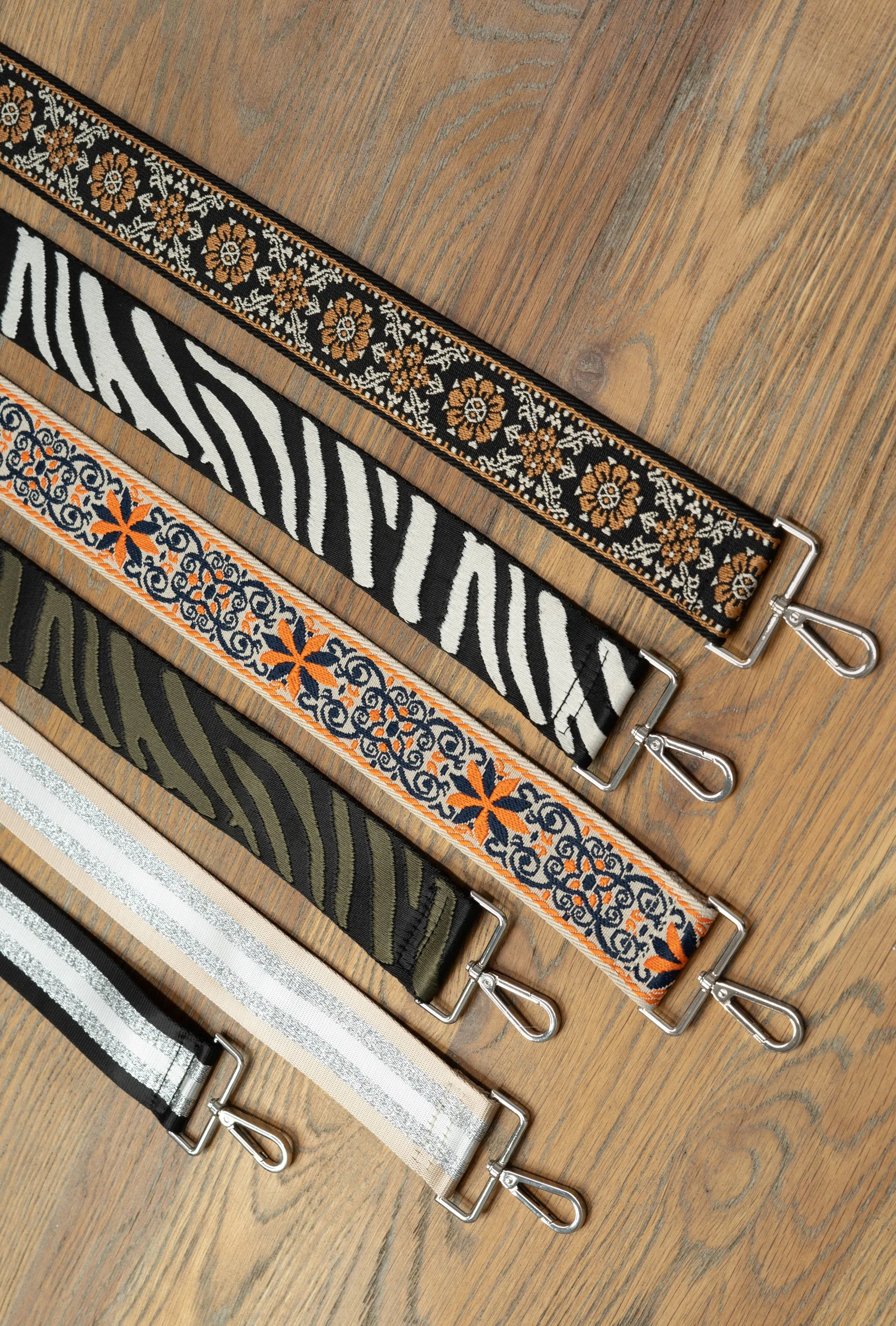 DIVA CROSS-BODY STRAP Glam