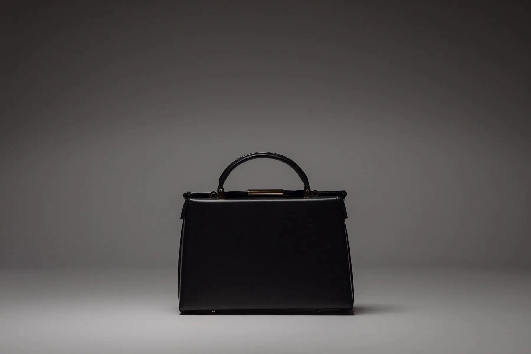 Filodee Poshy Handbag in Black