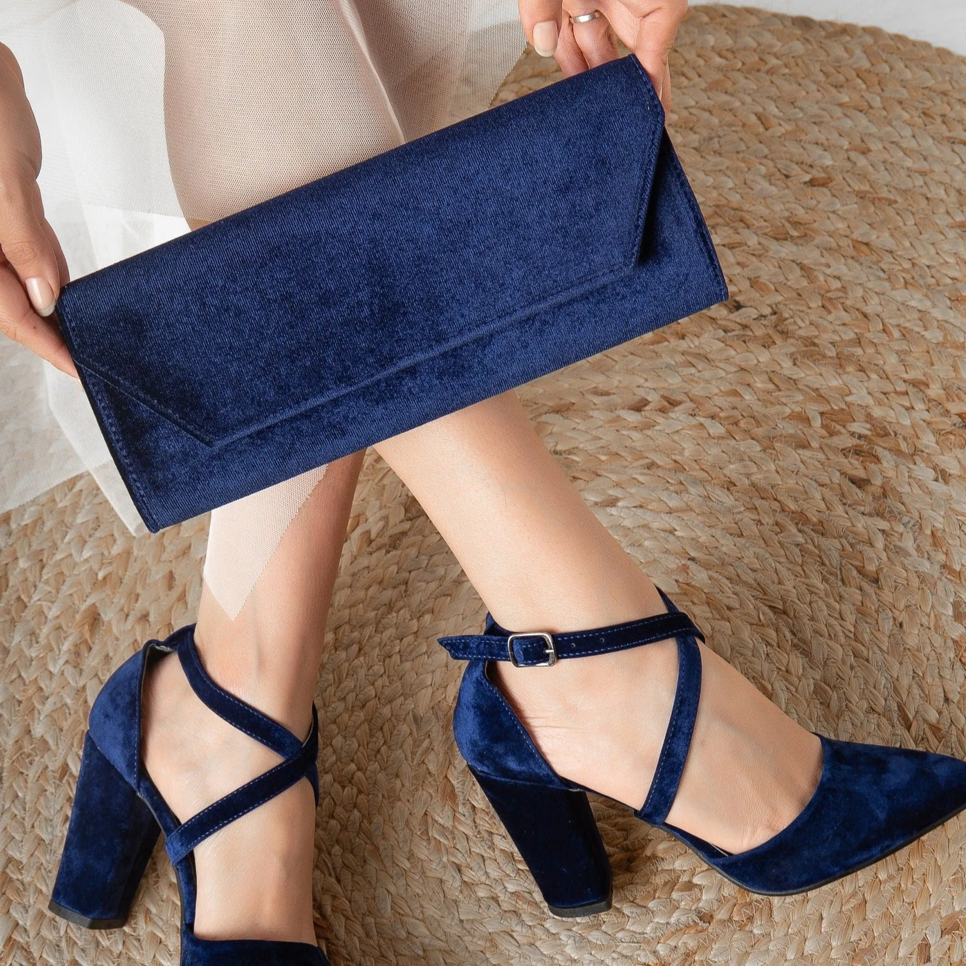 Scarlett - Blue Velvet Clutch